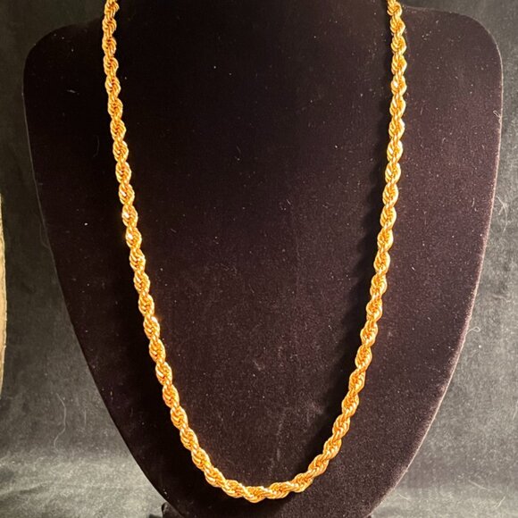 Costume Jewelry - Picture 1 of 1